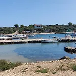 Aldeamento Turístico Croatia Camp Mobile Homes Vodice