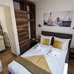 Croatia Camp Mobile Homes Aldeamento Turístico 3*