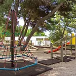 Croatia Camp Mobile Homes Aldeamento Turístico