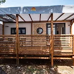 Aldeamento Turístico Croatia Camp Mobile Homes Vodice