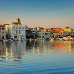 Aldeamento Turístico Croatia Camp Mobile Homes 3*