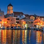 Aldeamento Turístico Croatia Camp Mobile Homes 3*