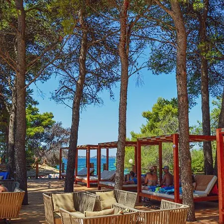 ホリデーパーク Croatia Camp Mobile Homes ヴォディツェ