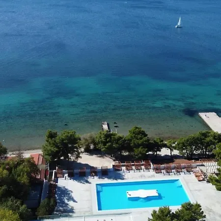 Croatia Camp Mobile Homes 3* ヴォディツェ