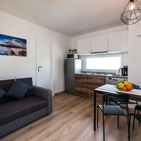 Kompleks wypoczynkowy Croatia Camp Mobile Homes Vodice