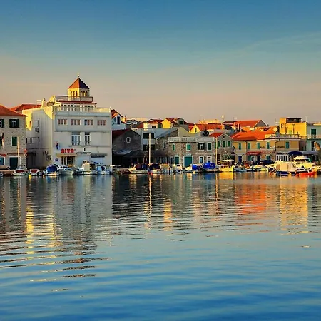 Holiday park Croatia Camp Mobile Homes 3*