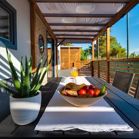 ホリデーパーク Croatia Camp Mobile Homes