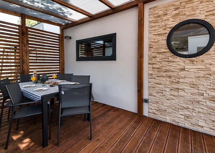 Holiday park Croatia Camp Mobile Homes